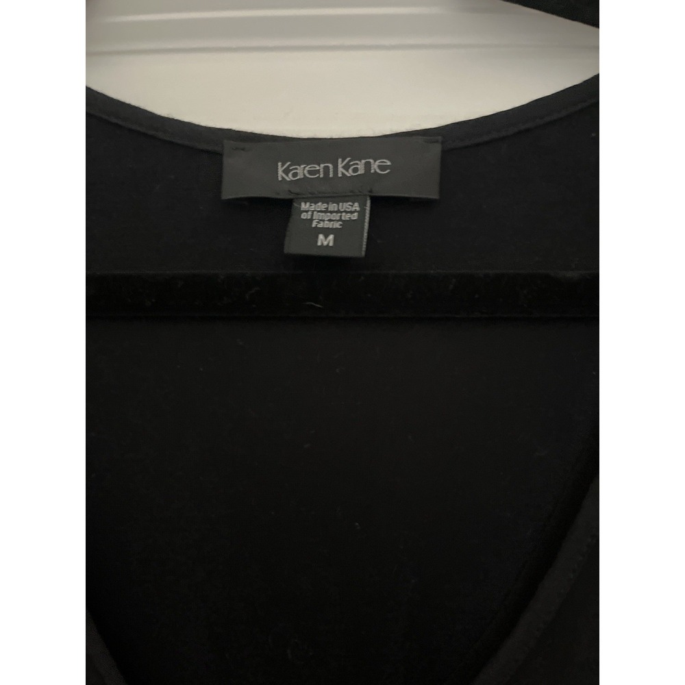 Karen Kane Black Tank Top Women's Medium Lace Hem Sleeveless‎ Blouse - Picture 3 of 4